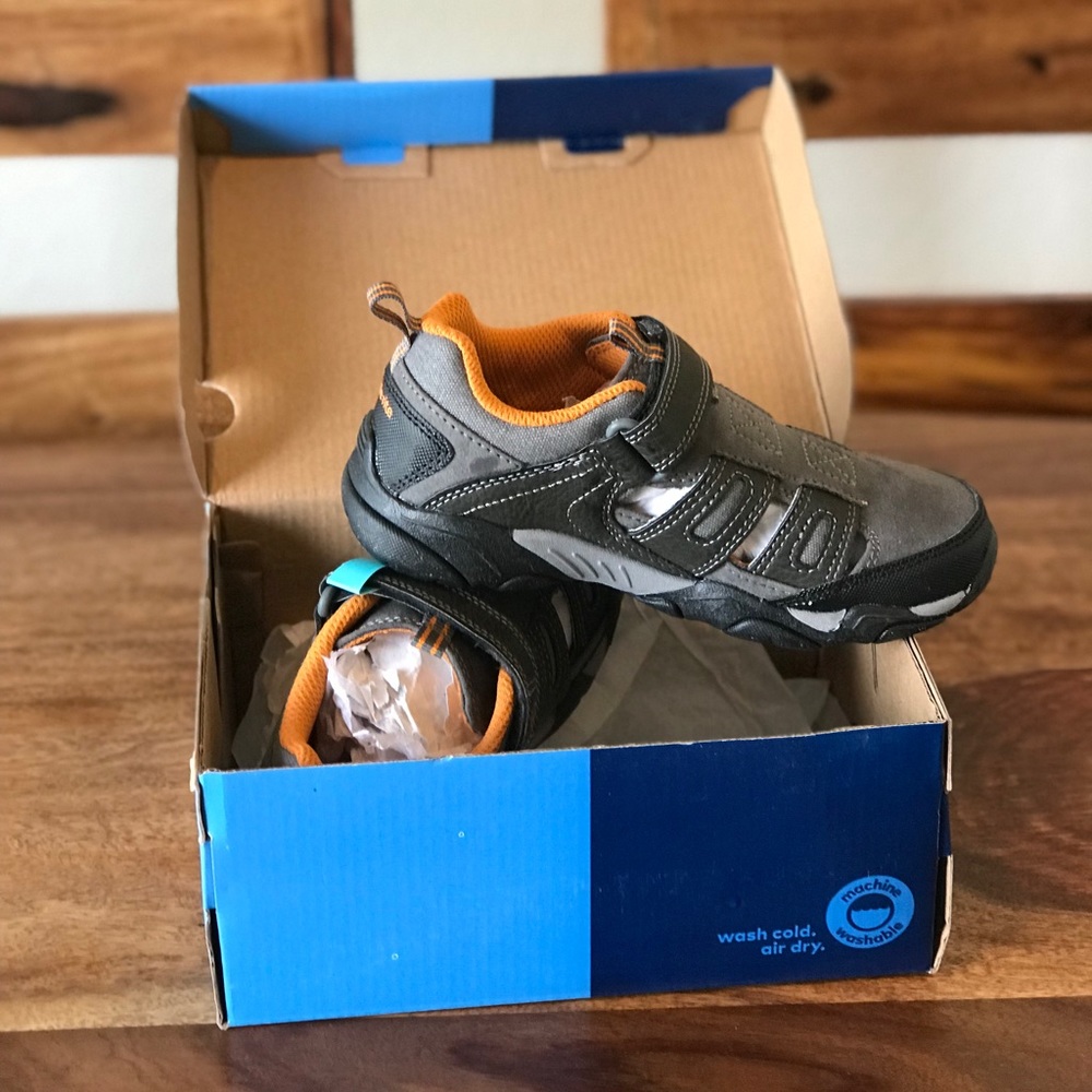 NIB Stride Rite sandal/sneakers sz 12.5 W